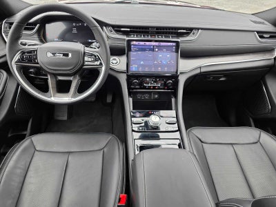 2025 Jeep Grand Cherokee Overland 4x4
