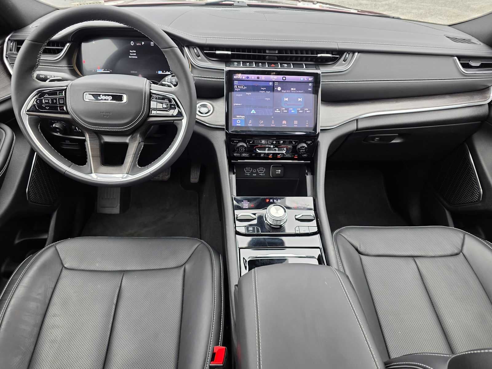 2025 Jeep Grand Cherokee Overland 4x4