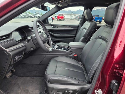 2025 Jeep Grand Cherokee Overland 4x4