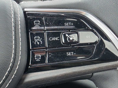 2025 Jeep Grand Cherokee Overland 4x4