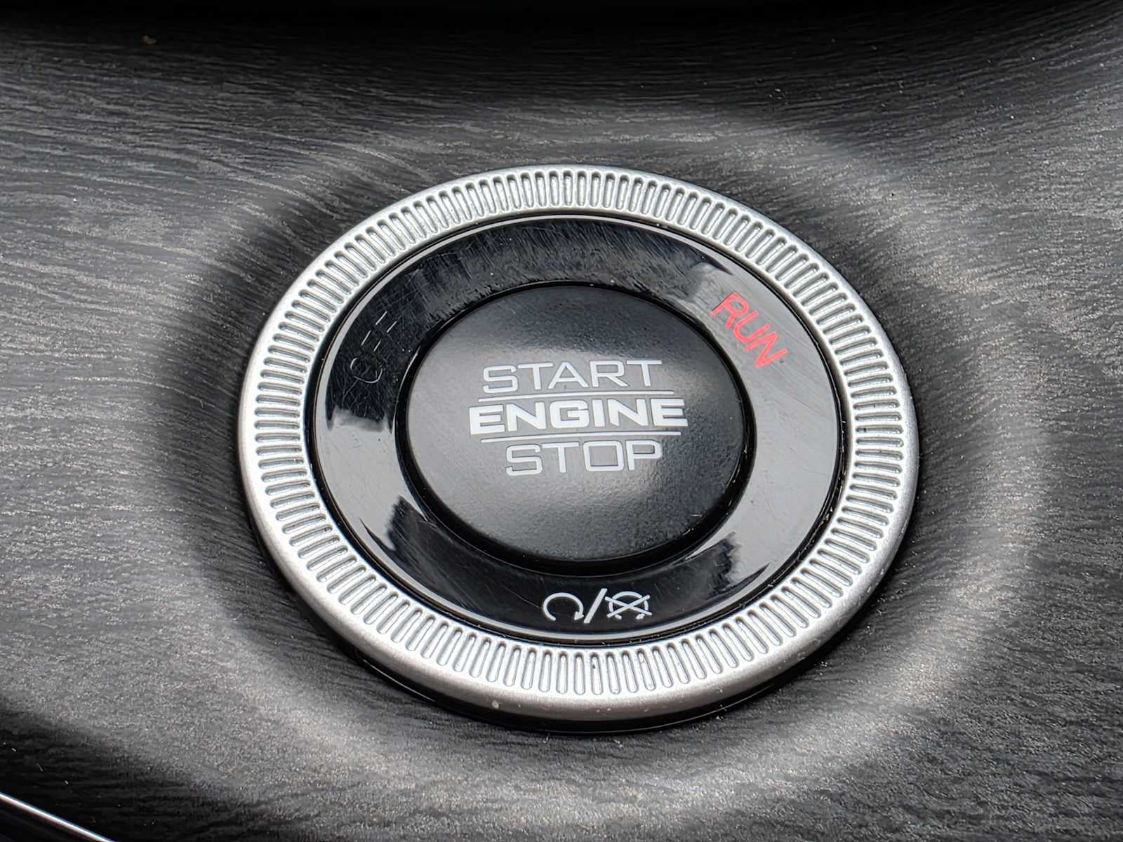 2025 Jeep Grand Cherokee Overland 4x4