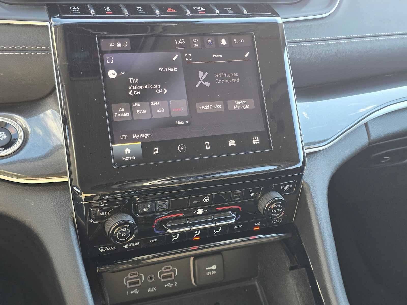 2022 Jeep Grand Cherokee L Laredo 4x4