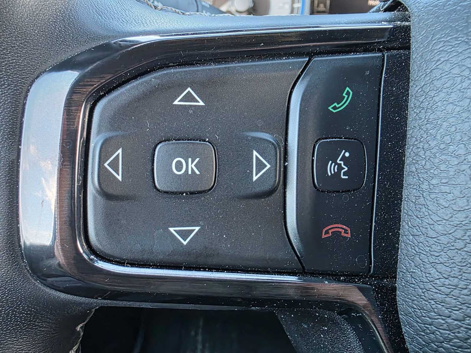 2022 RAM 1500 Limited Crew Cab 4x4 5'7" Box