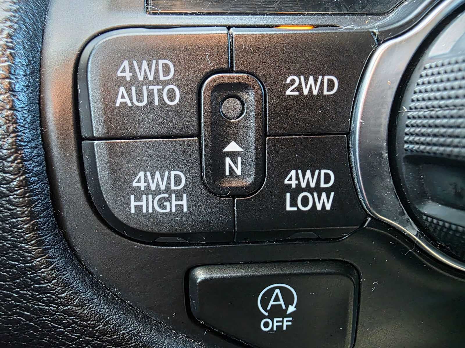 2024 RAM 1500 Big Horn Crew Cab 4x4 6'4" Box