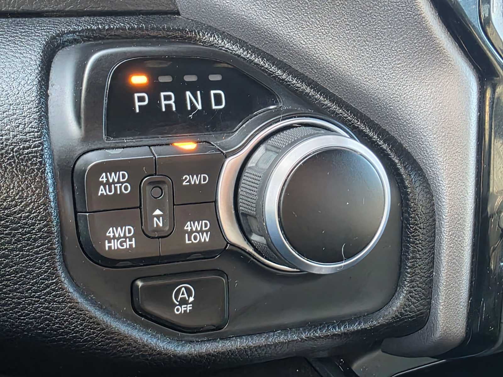 2024 RAM 1500 Big Horn Crew Cab 4x4 6'4" Box
