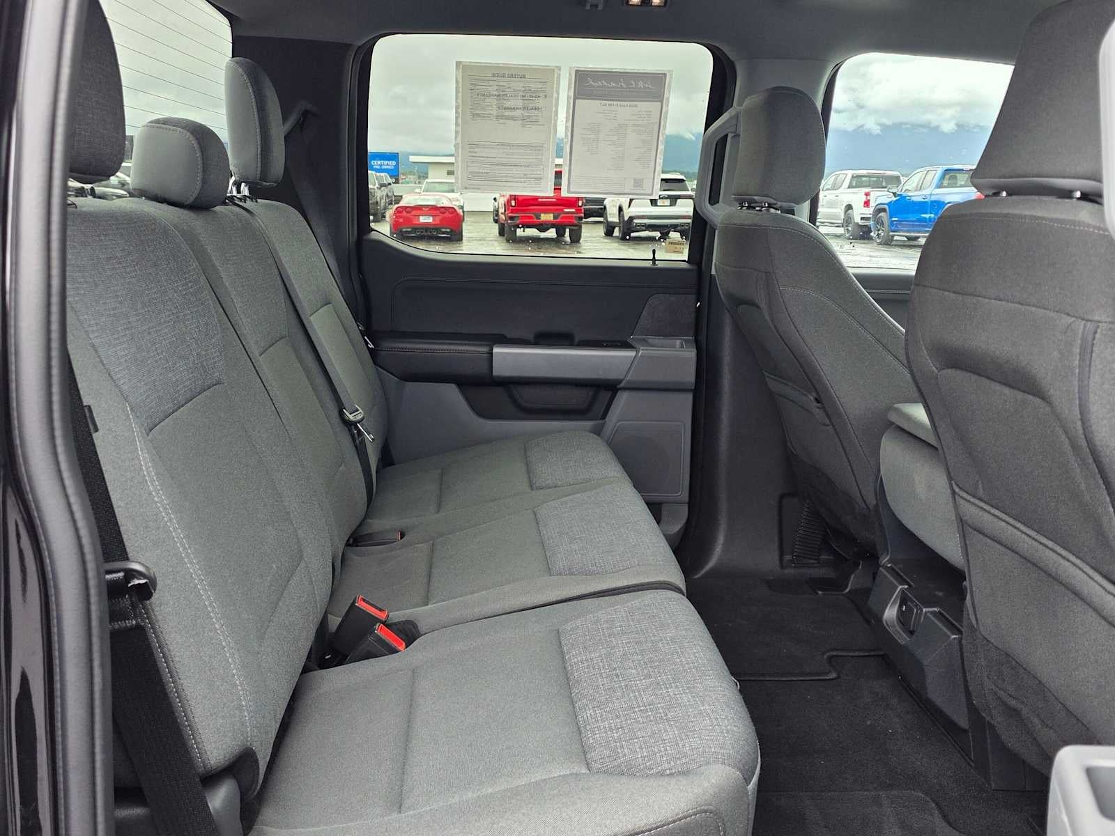 2024 Ford F-150 XLT - Photo 12