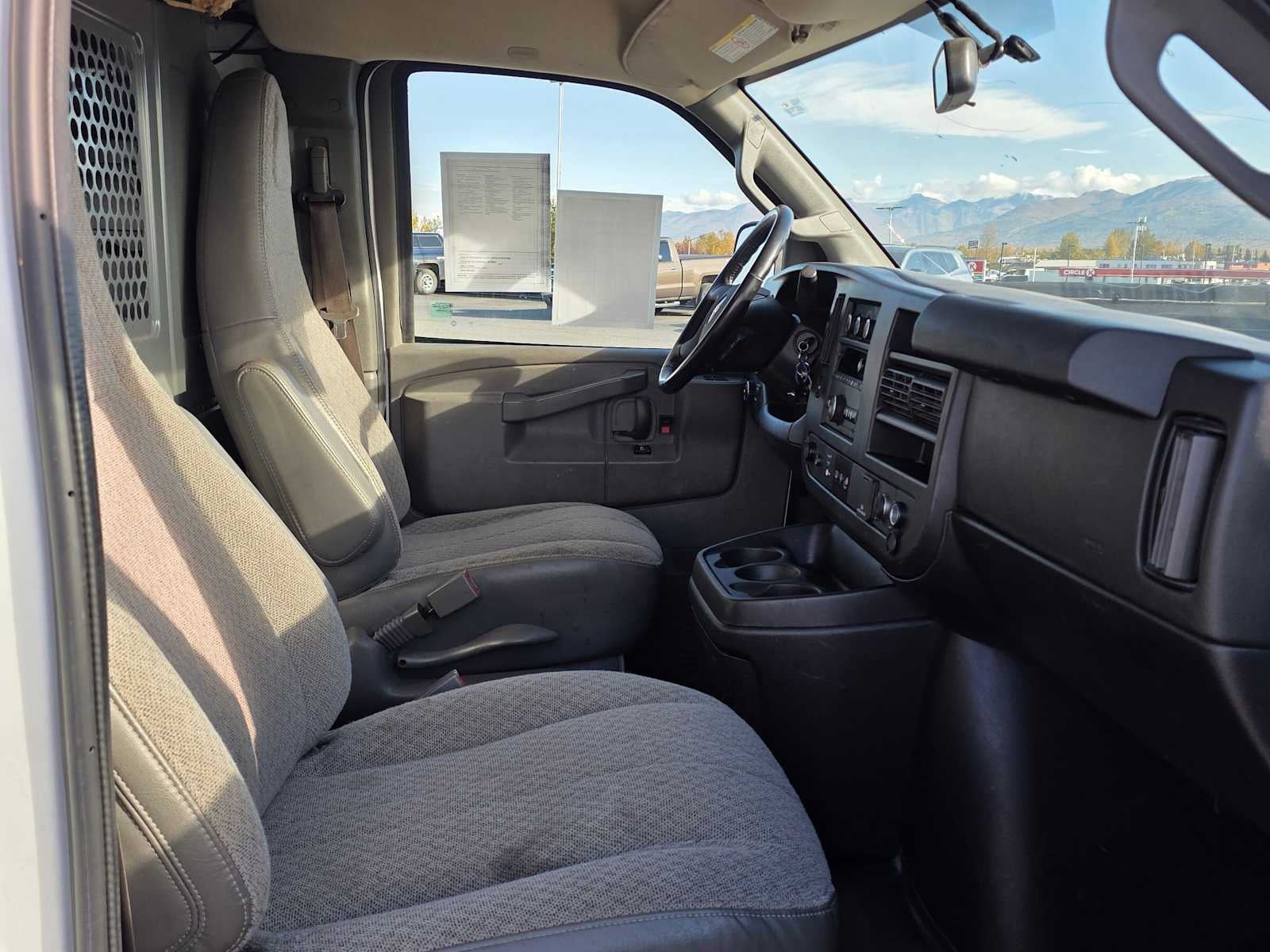 2020 Chevrolet Express Cargo 3500 RWD 3500 Extended Wheelbase WT