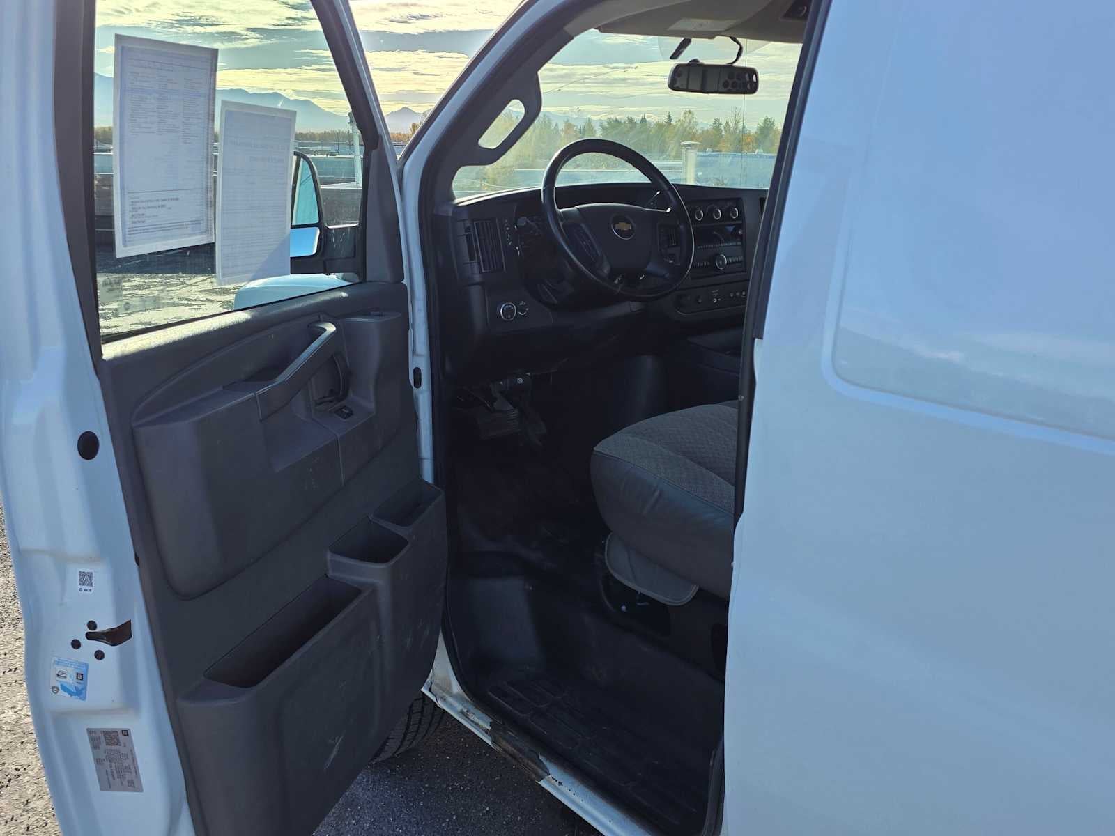 2020 Chevrolet Express Cargo 3500 RWD 3500 Extended Wheelbase WT
