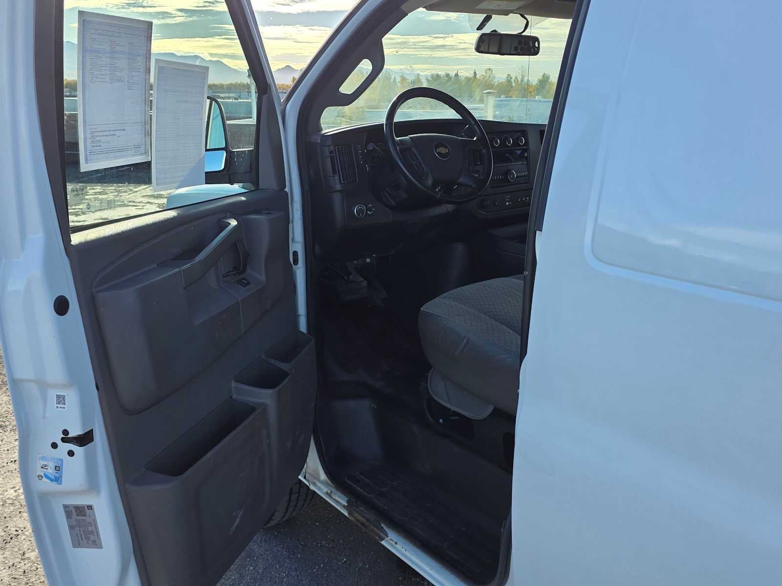 2020 Chevrolet Express Cargo 3500 RWD 3500 Extended Wheelbase WT