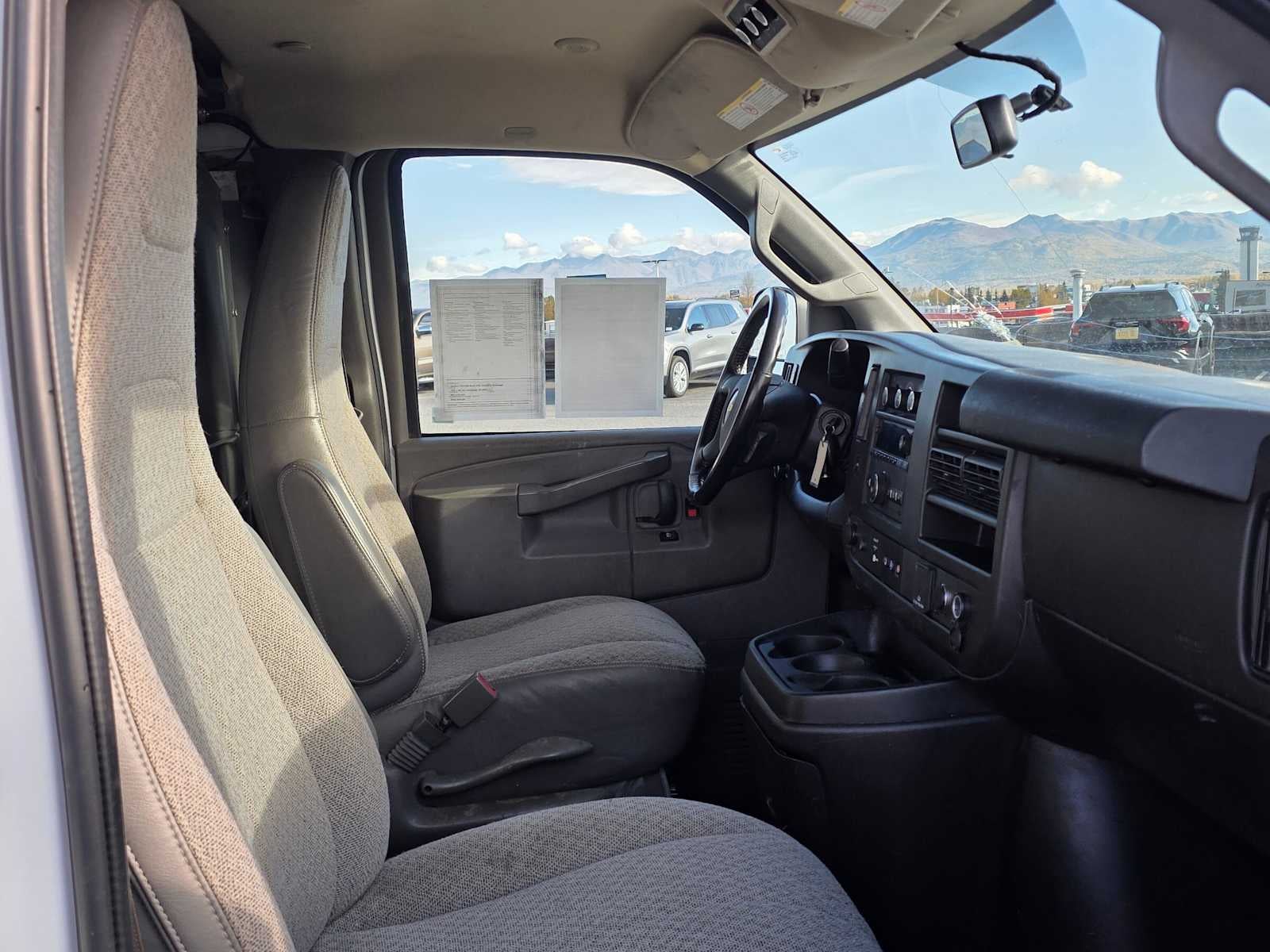2020 Chevrolet Express Cargo 3500 RWD 3500 Extended Wheelbase WT