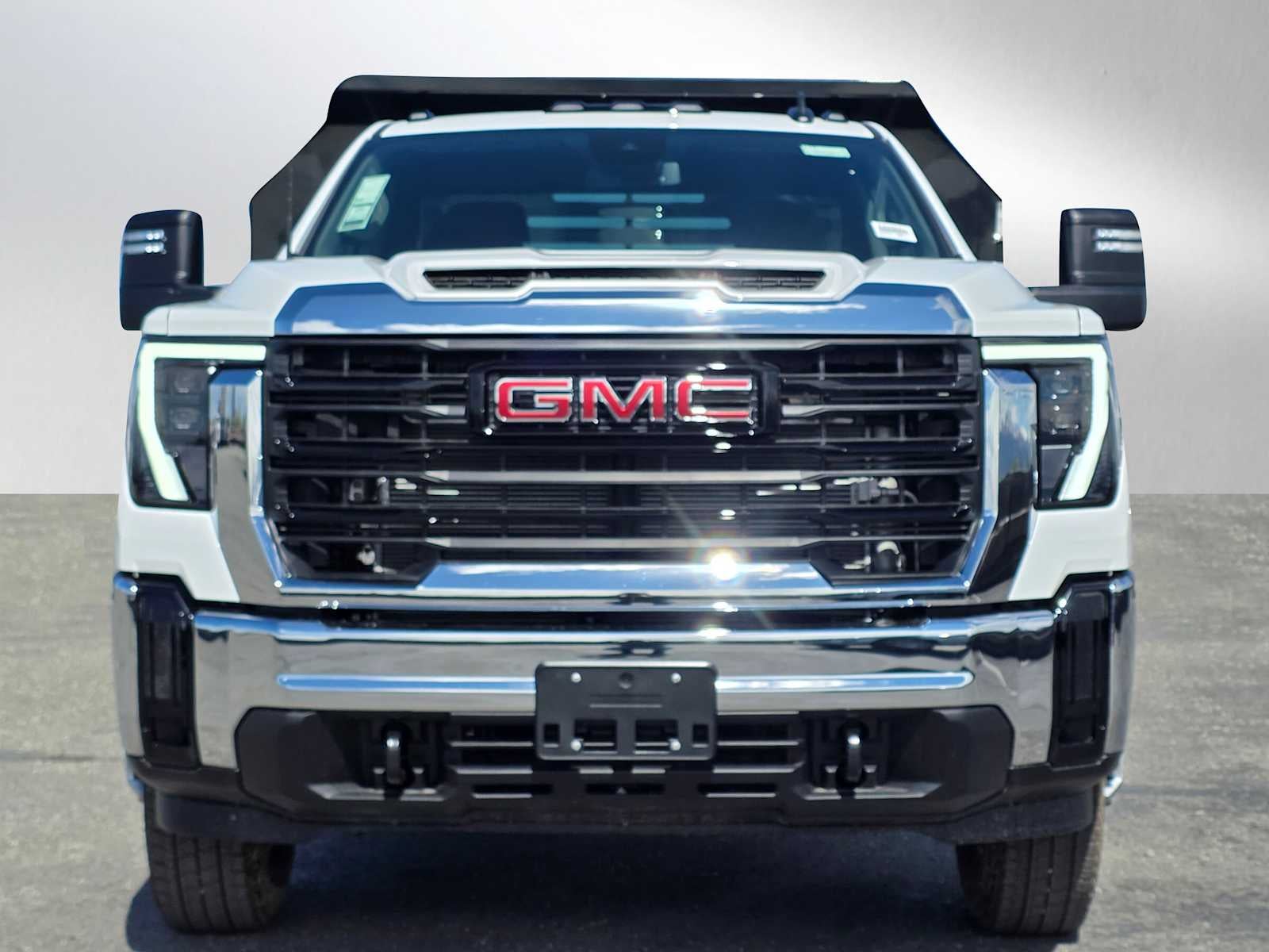 2026 GMC Sierra 3500 HD Chassis Cab Pro