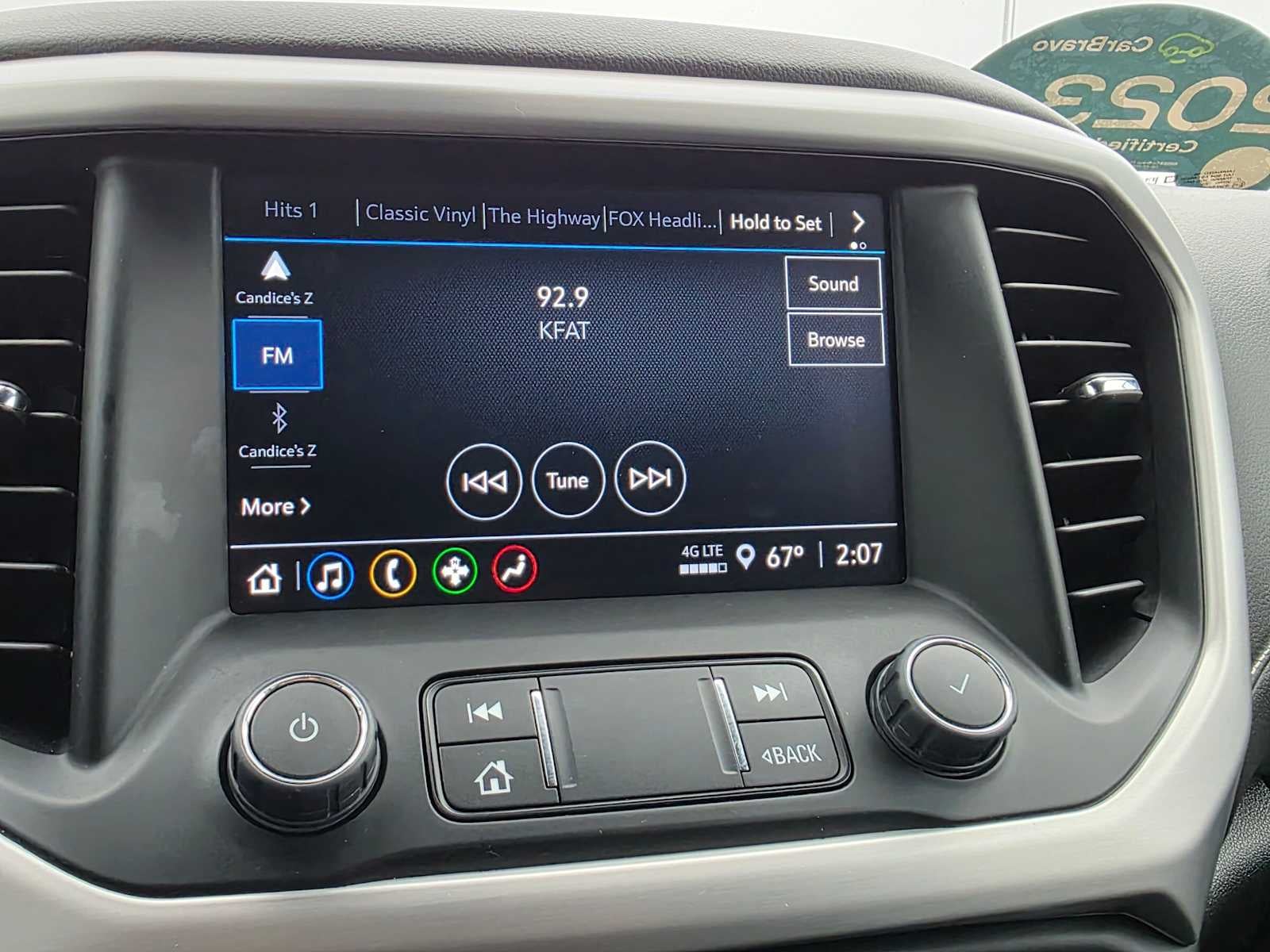 2023 GMC Acadia SLE
