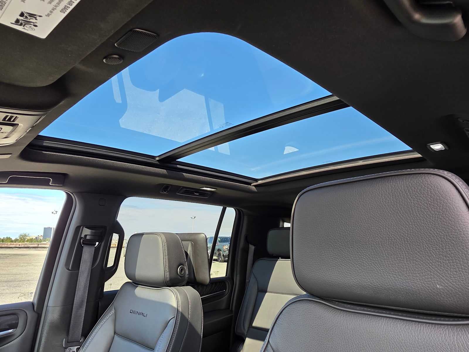 2024 GMC Yukon XL Denali