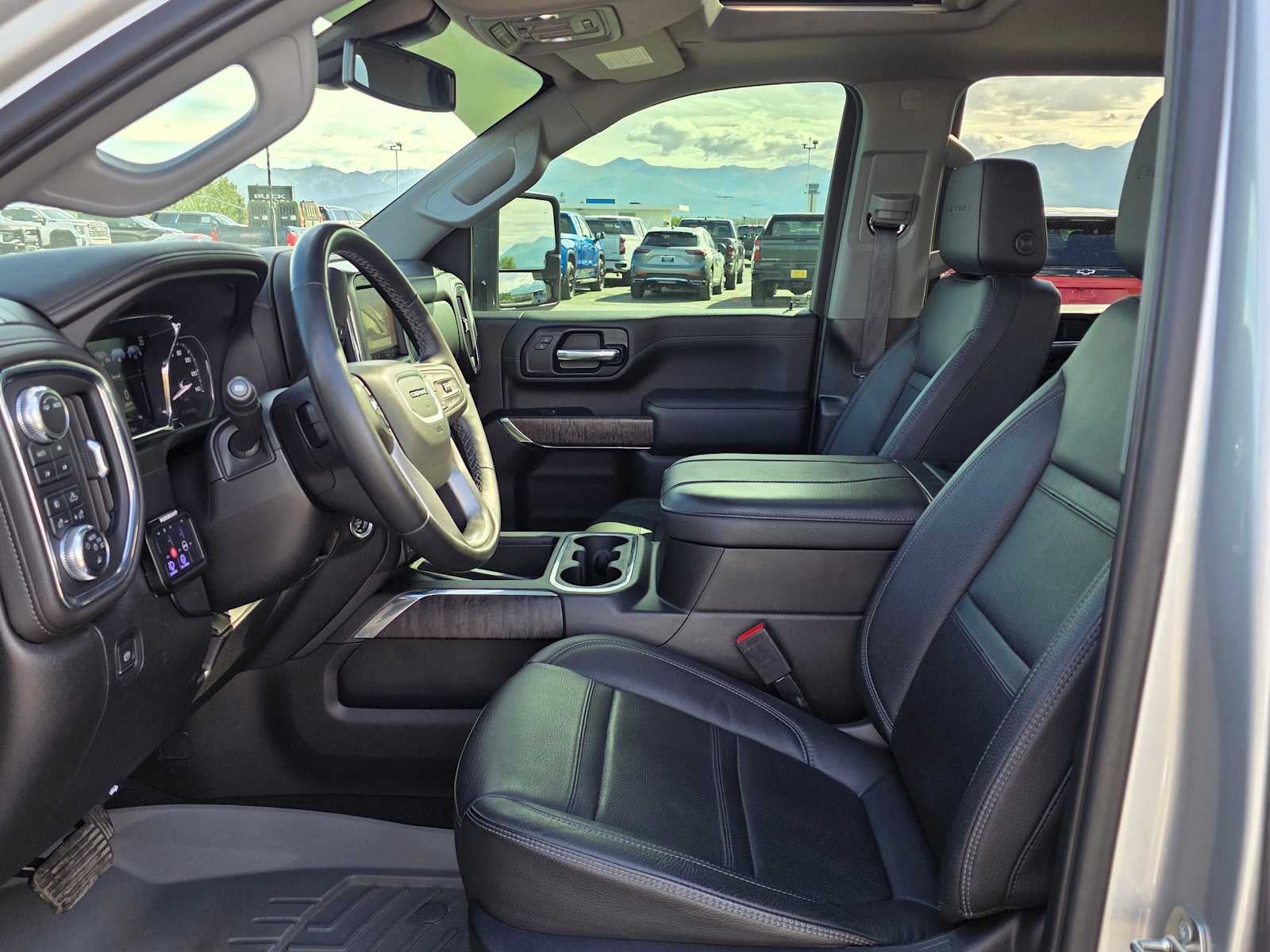 2023 GMC Sierra 2500 HD Denali