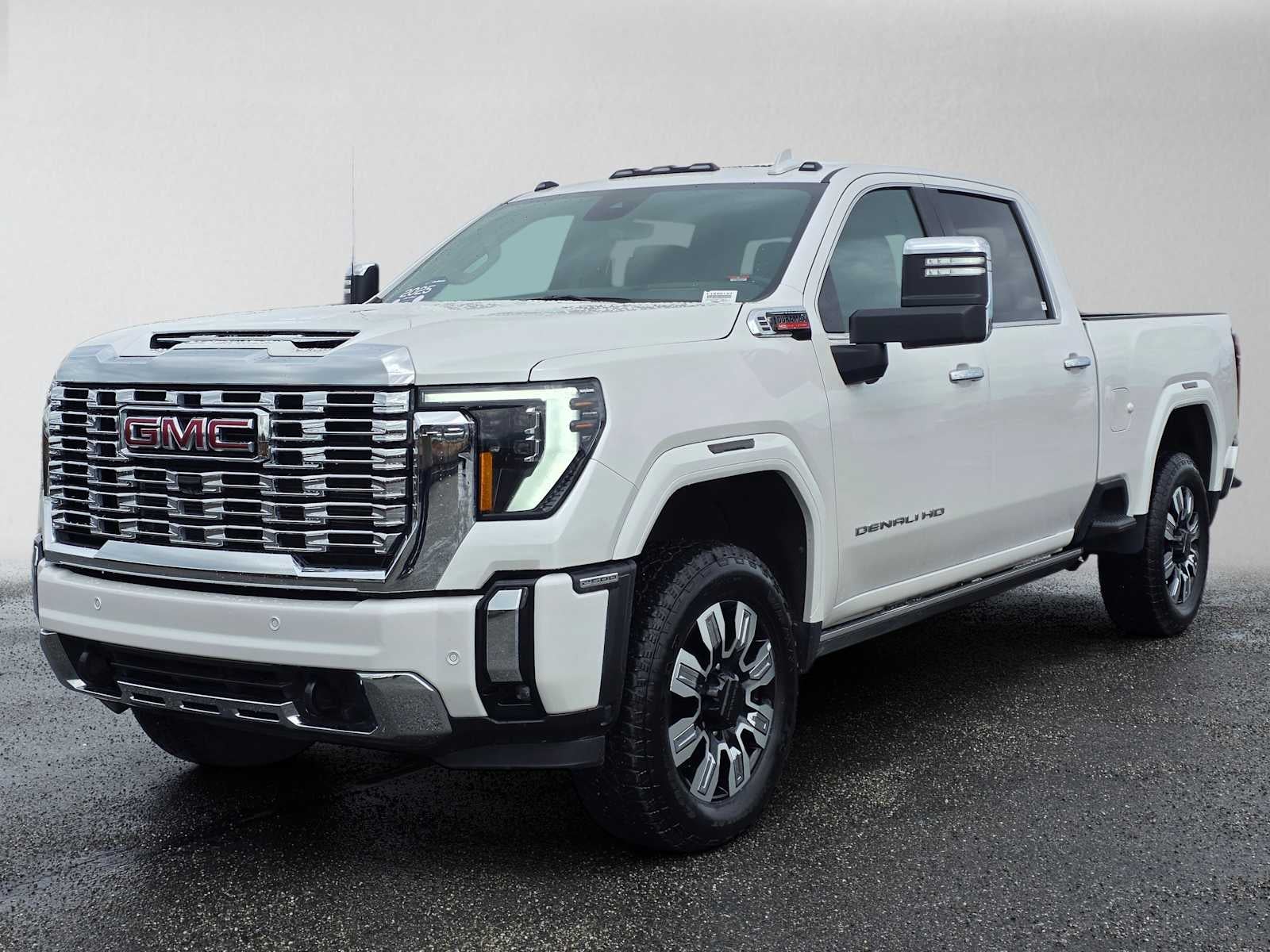 2025 GMC Sierra 2500 HD Denali