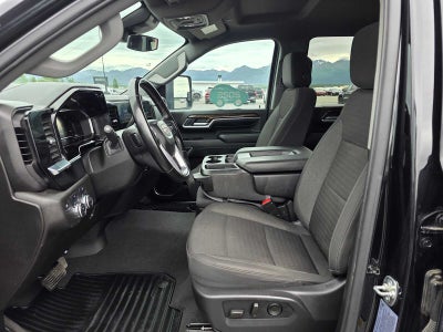 2025 GMC Sierra 3500 HD SLE