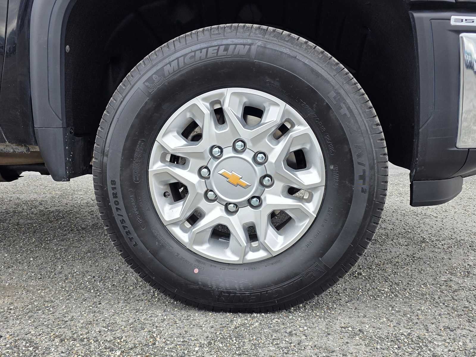 2025 GMC Sierra 3500 HD SLE