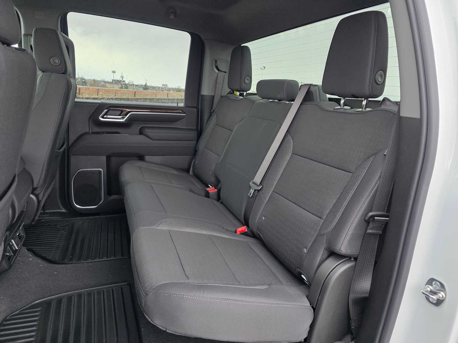2026 GMC Sierra 3500 HD SLE DRW