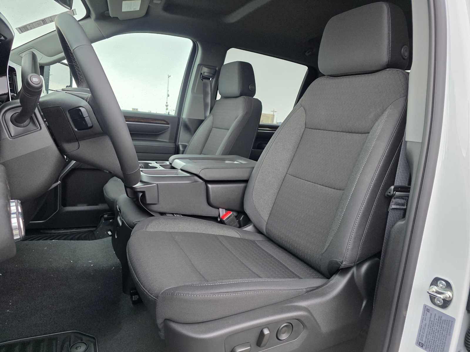 2026 GMC Sierra 3500 HD SLE DRW