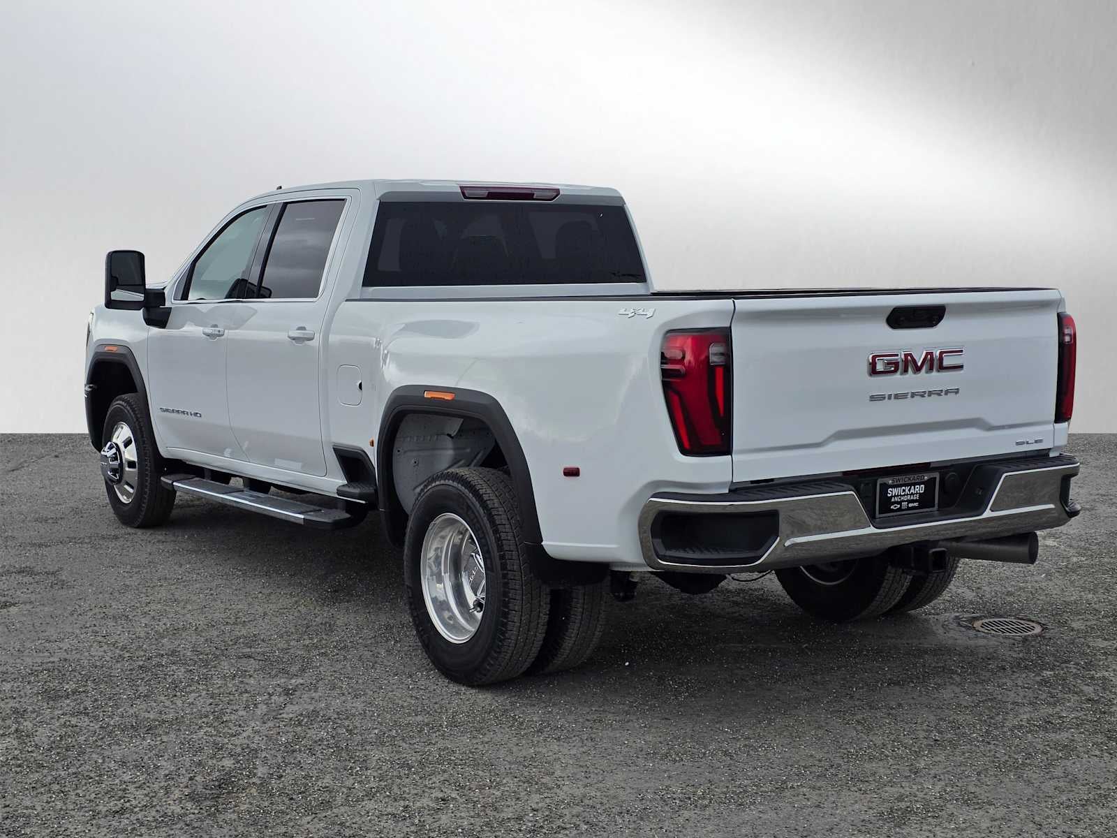 2026 GMC Sierra 3500 HD SLE DRW