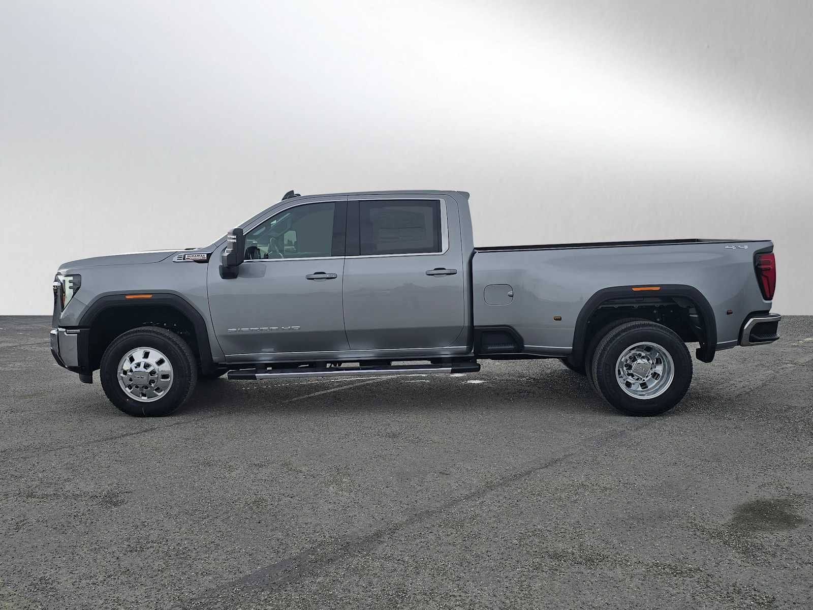 2026 GMC Sierra 3500 HD SLE DRW