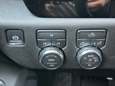 2026 GMC Sierra 3500 HD SLE DRW
