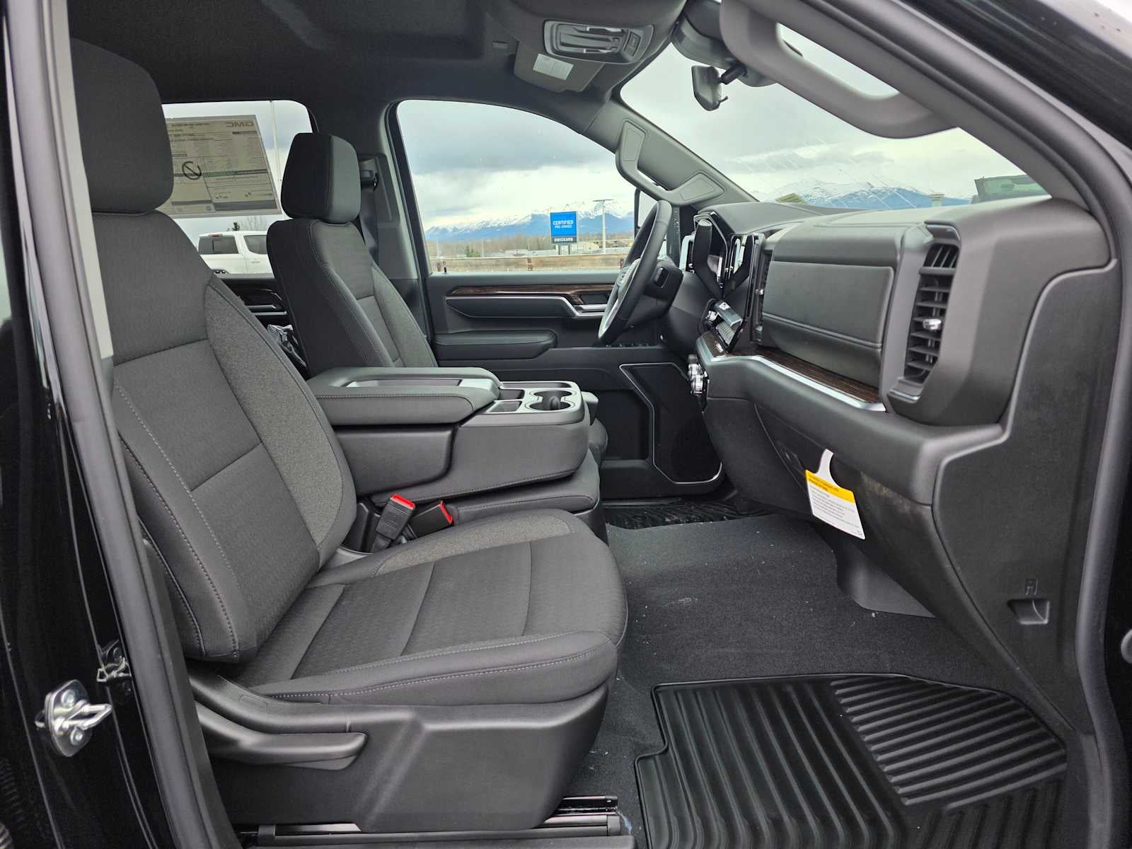 2026 GMC Sierra 3500 HD SLE
