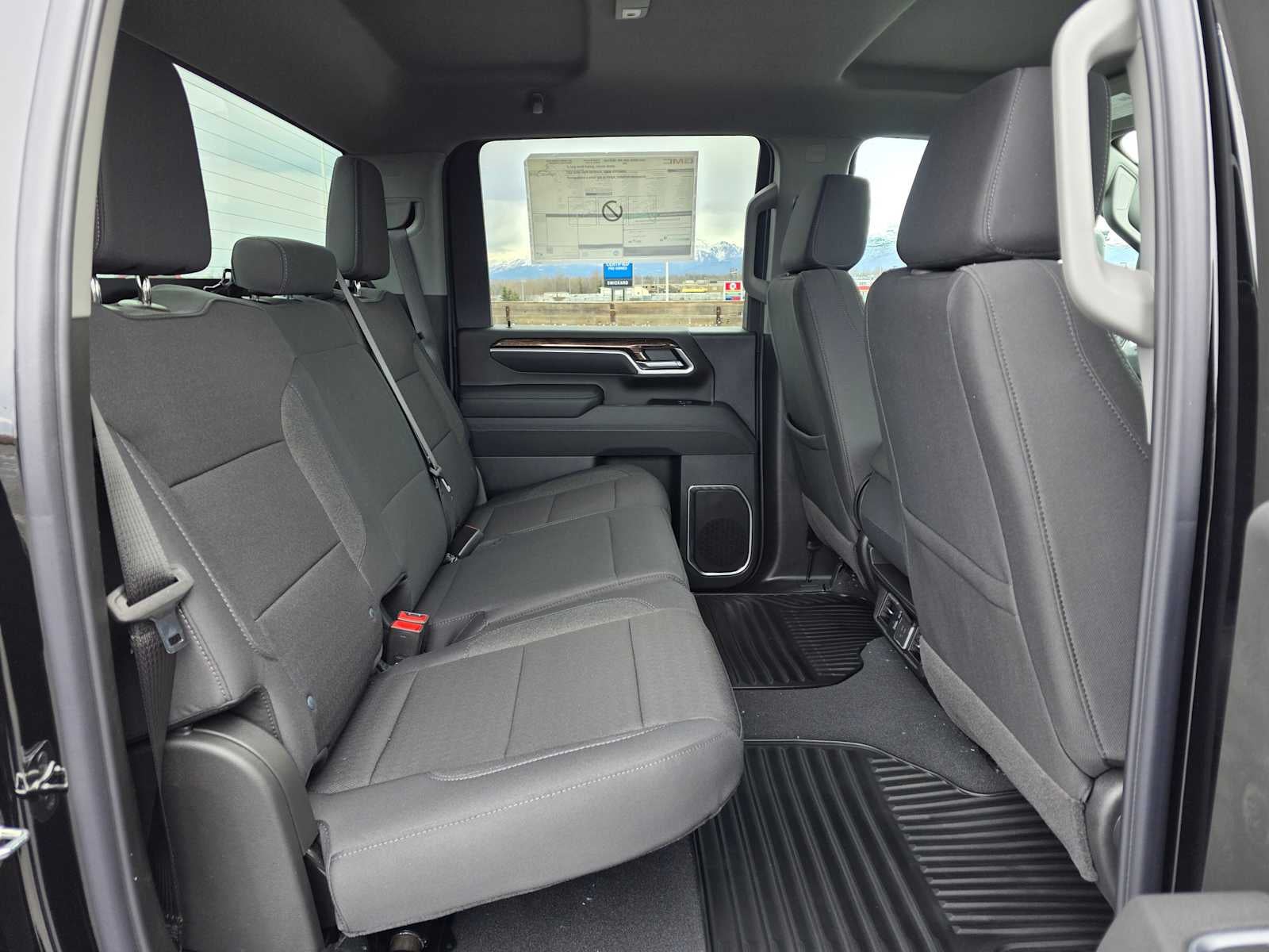 2026 GMC Sierra 3500 HD SLE
