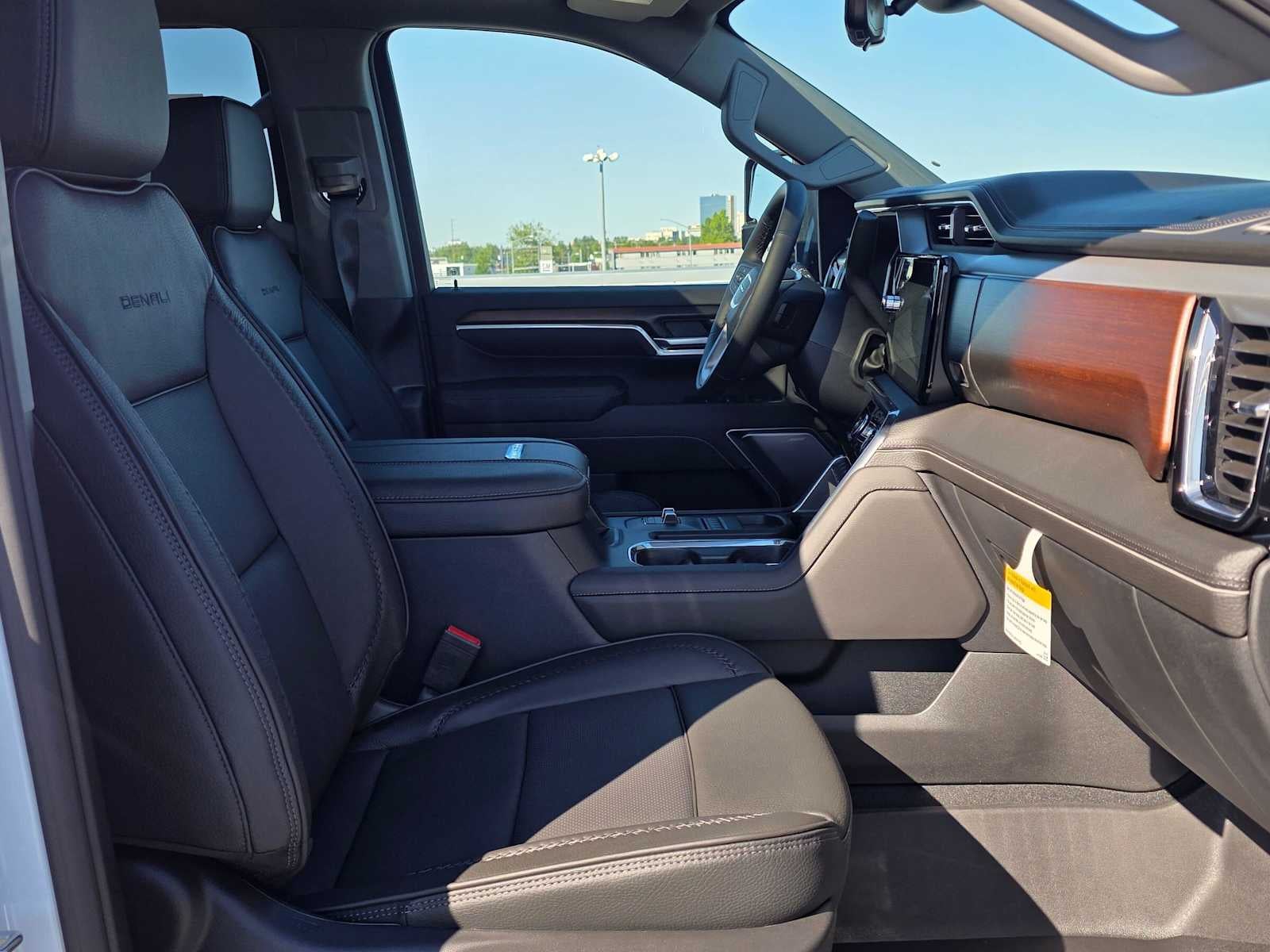 2026 GMC Sierra 3500HD Denali - Photo 11