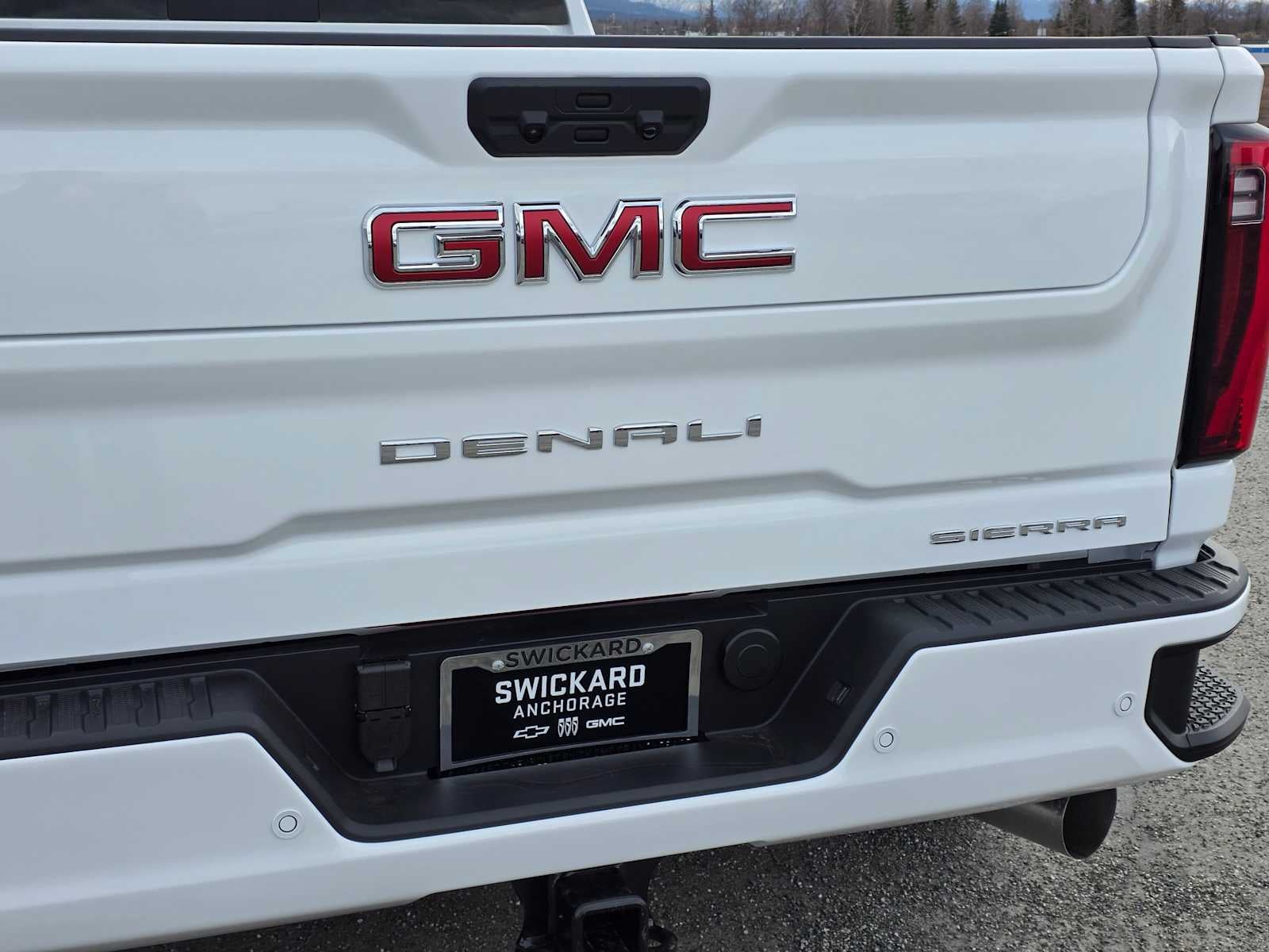2026 GMC Sierra 3500 HD Denali DRW