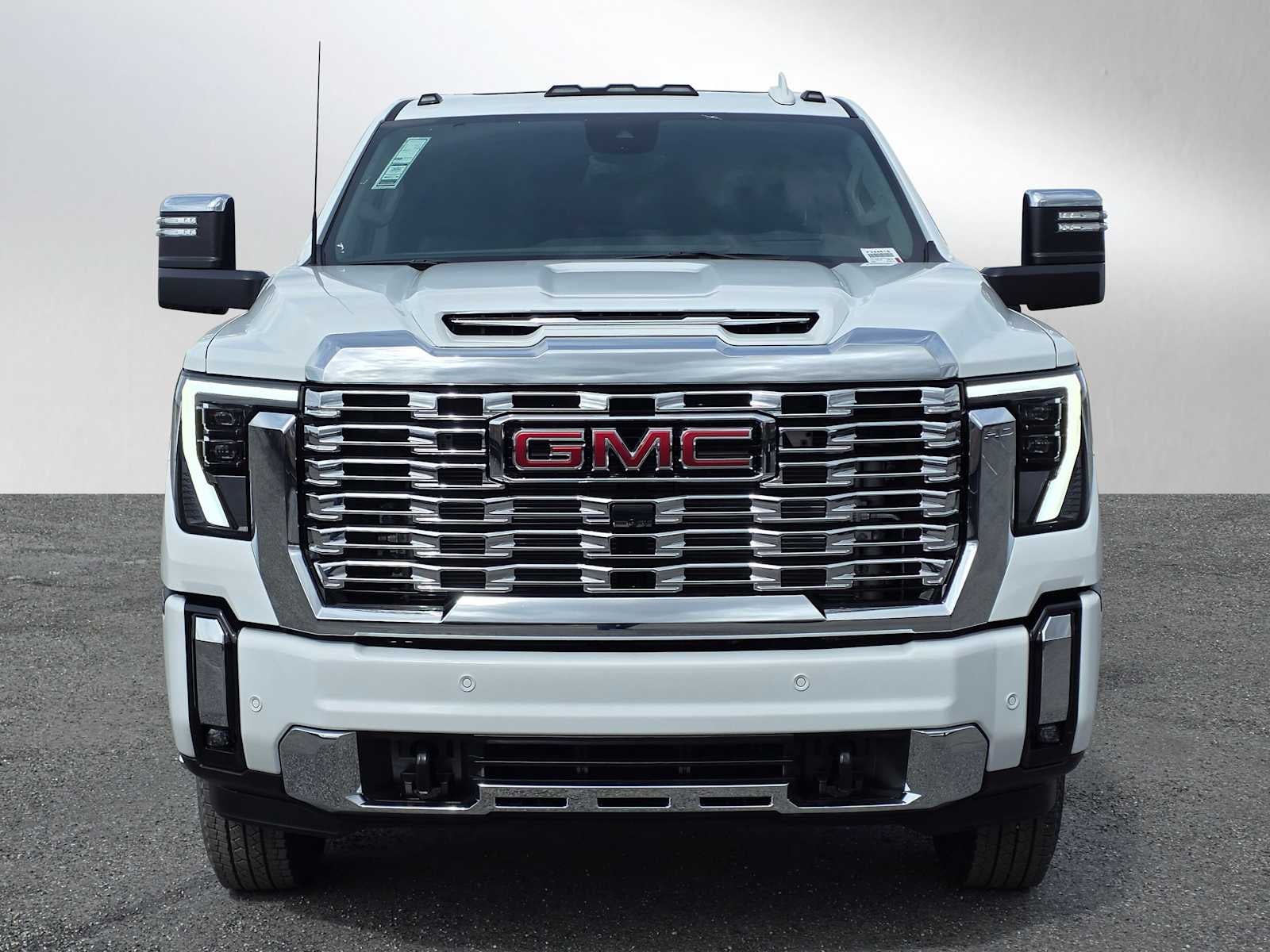 2026 GMC Sierra 3500 HD Denali DRW