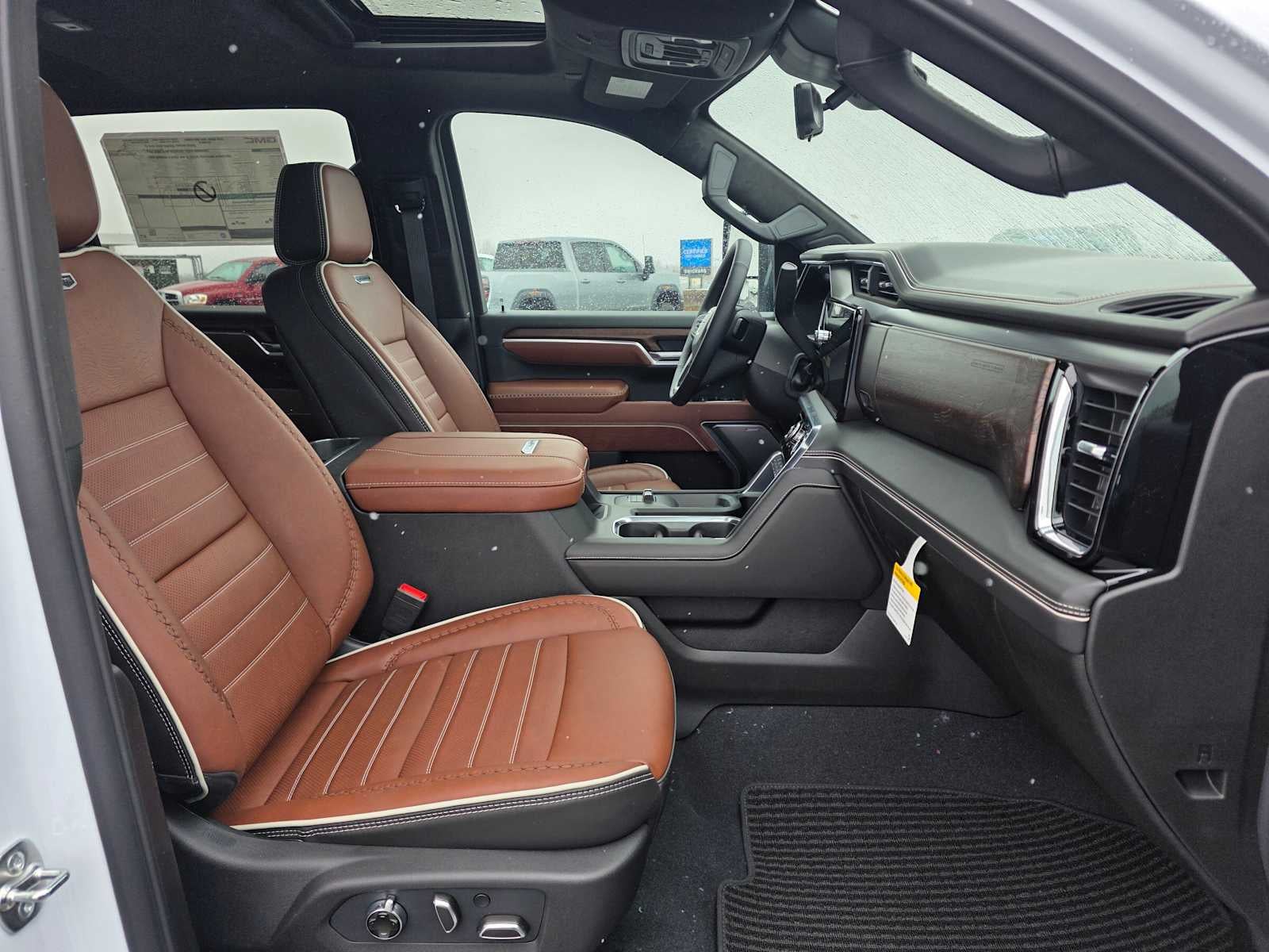 2026 GMC Sierra 3500 HD Denali Ultimate DRW
