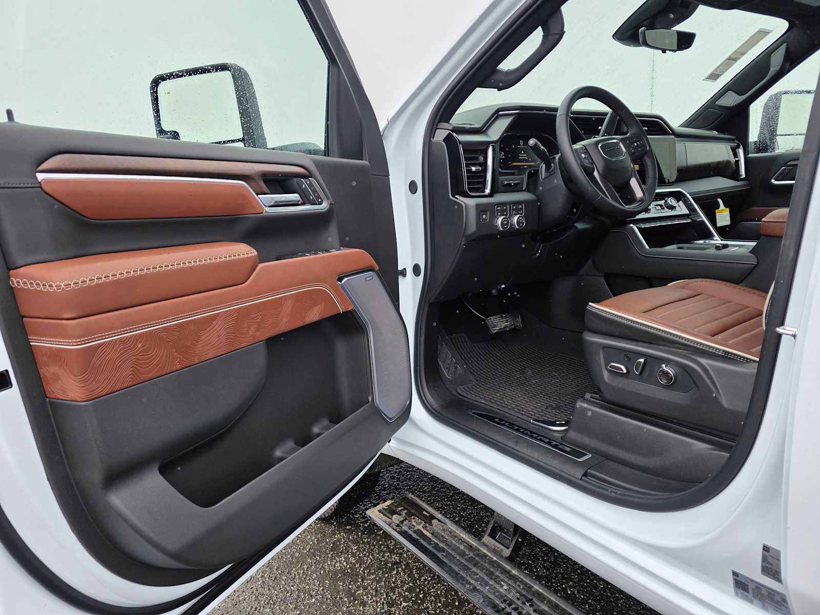 2026 GMC Sierra 3500 HD Denali Ultimate DRW