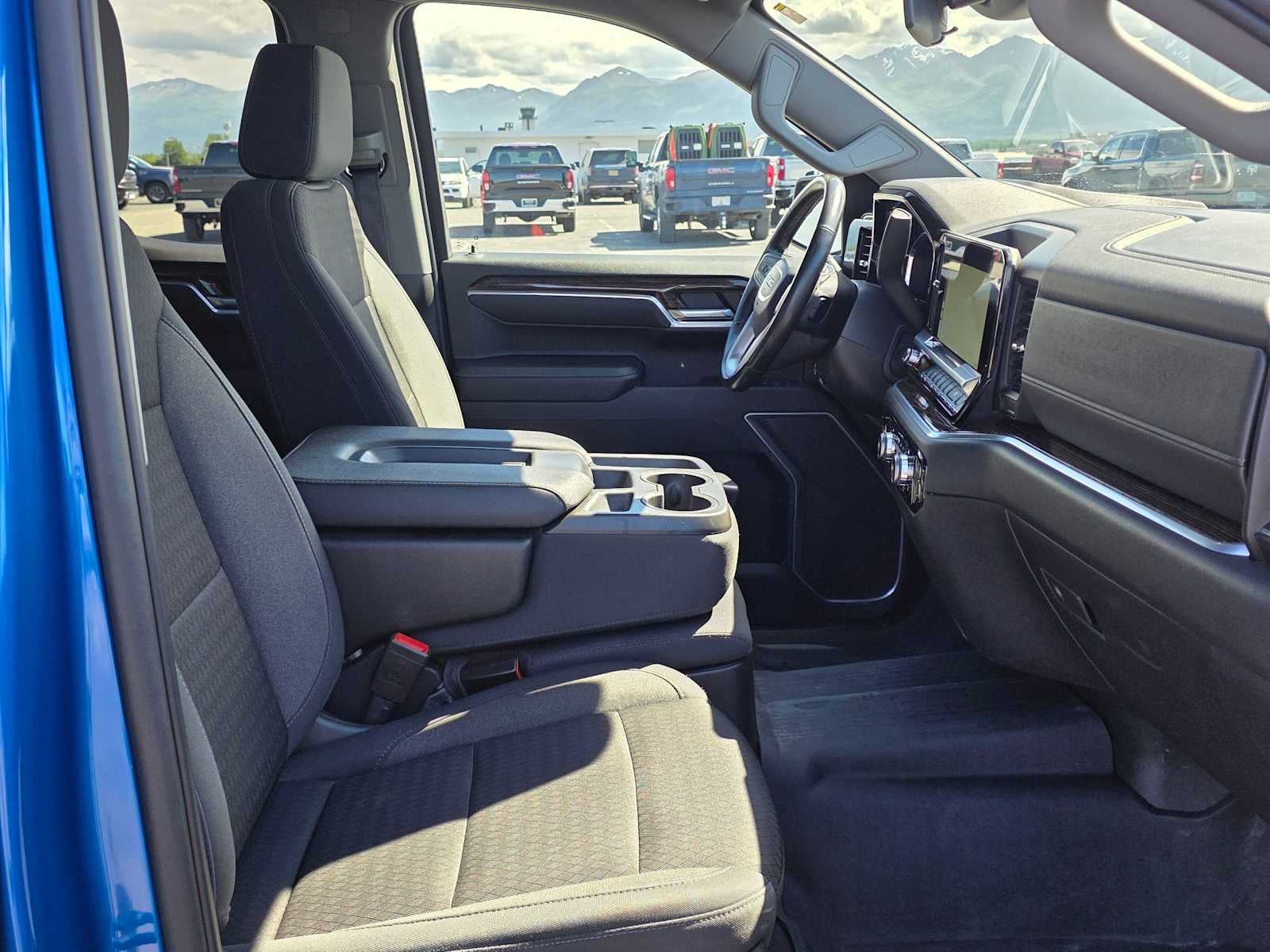 2022 GMC Sierra 1500 Elevation