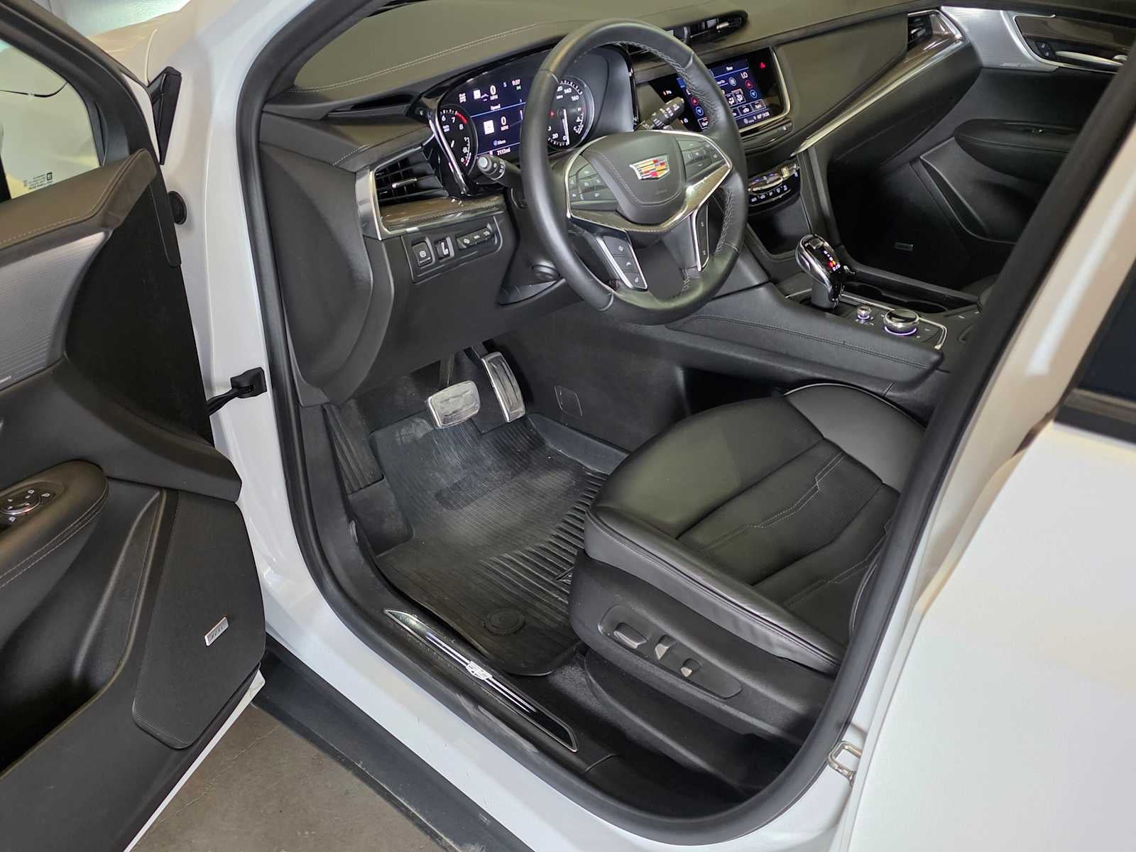 2024 Cadillac XT5 Sport