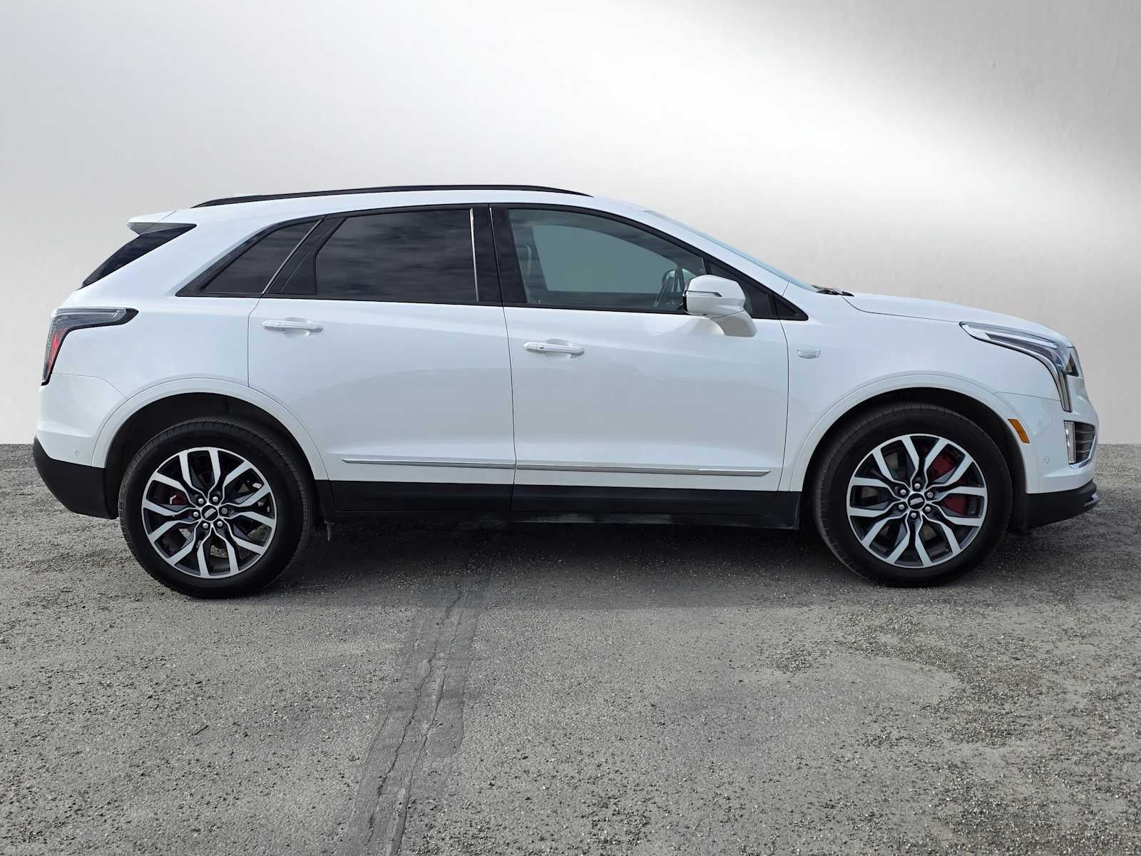 2024 Cadillac XT5 Sport