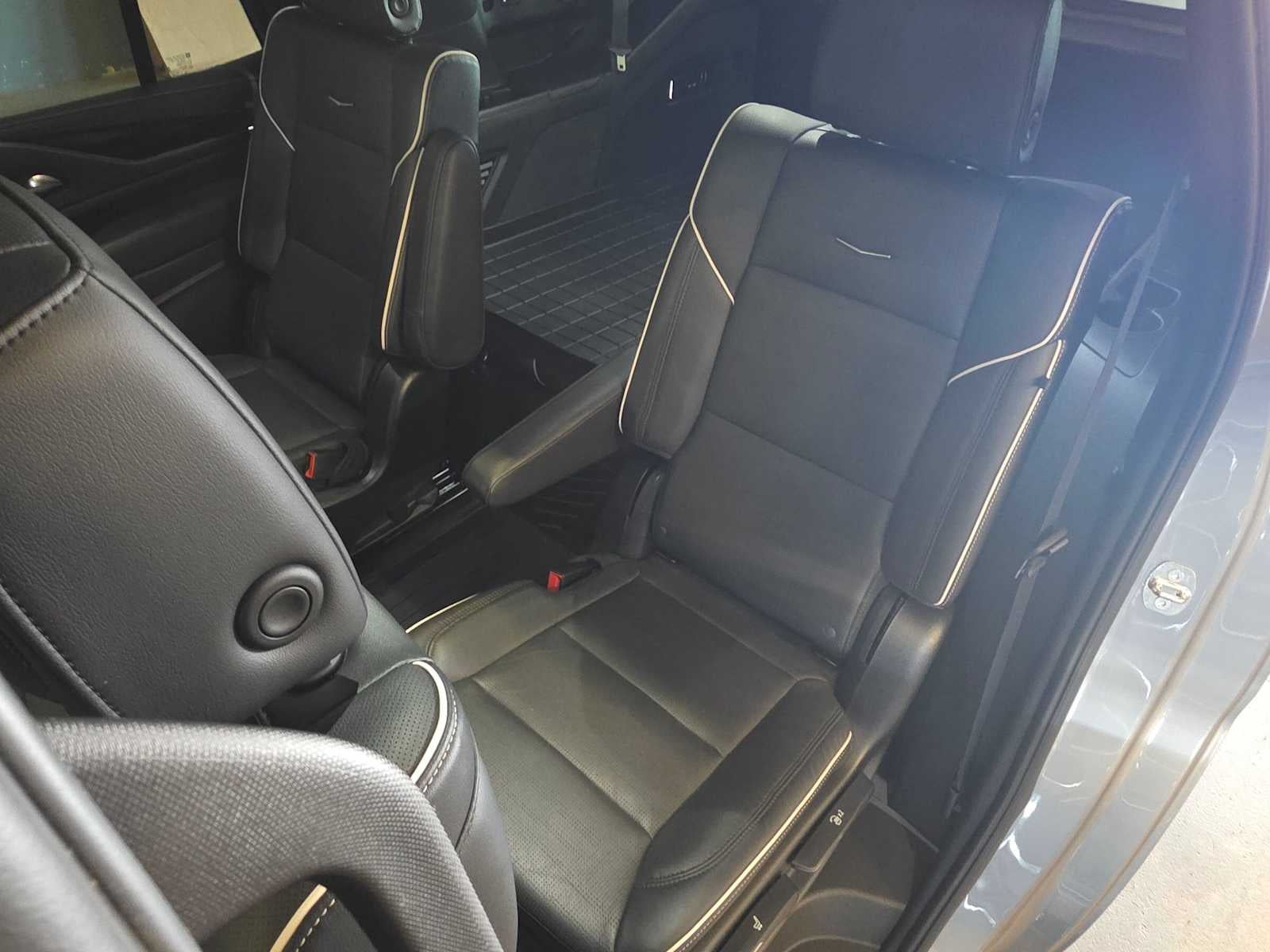 2023 Cadillac Escalade 4WD Sport