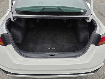 2025 Nissan Altima SV