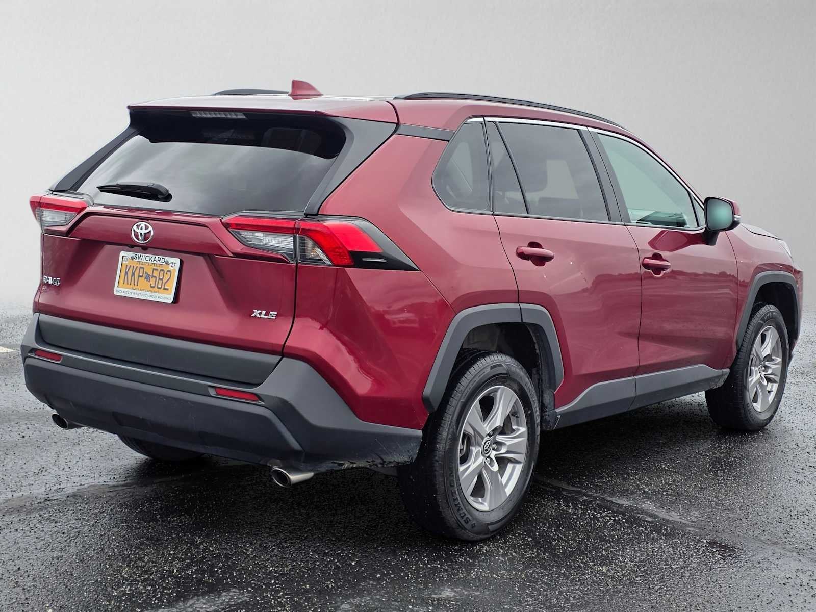 2023 Toyota RAV4 XLE