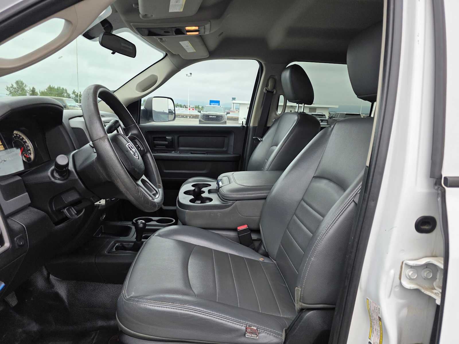 2018 RAM 2500 Tradesman Crew Cab 4x4 6'4" Box