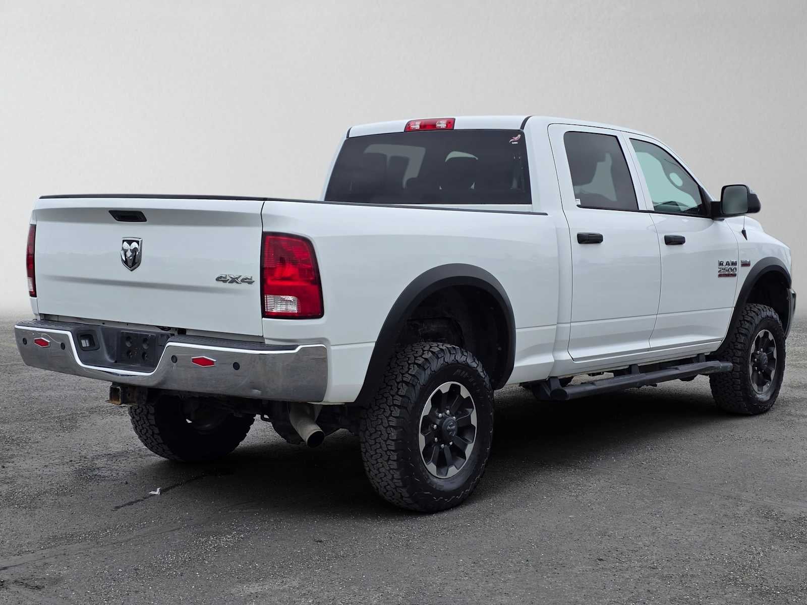 2018 RAM 2500 Tradesman Crew Cab 4x4 6'4" Box
