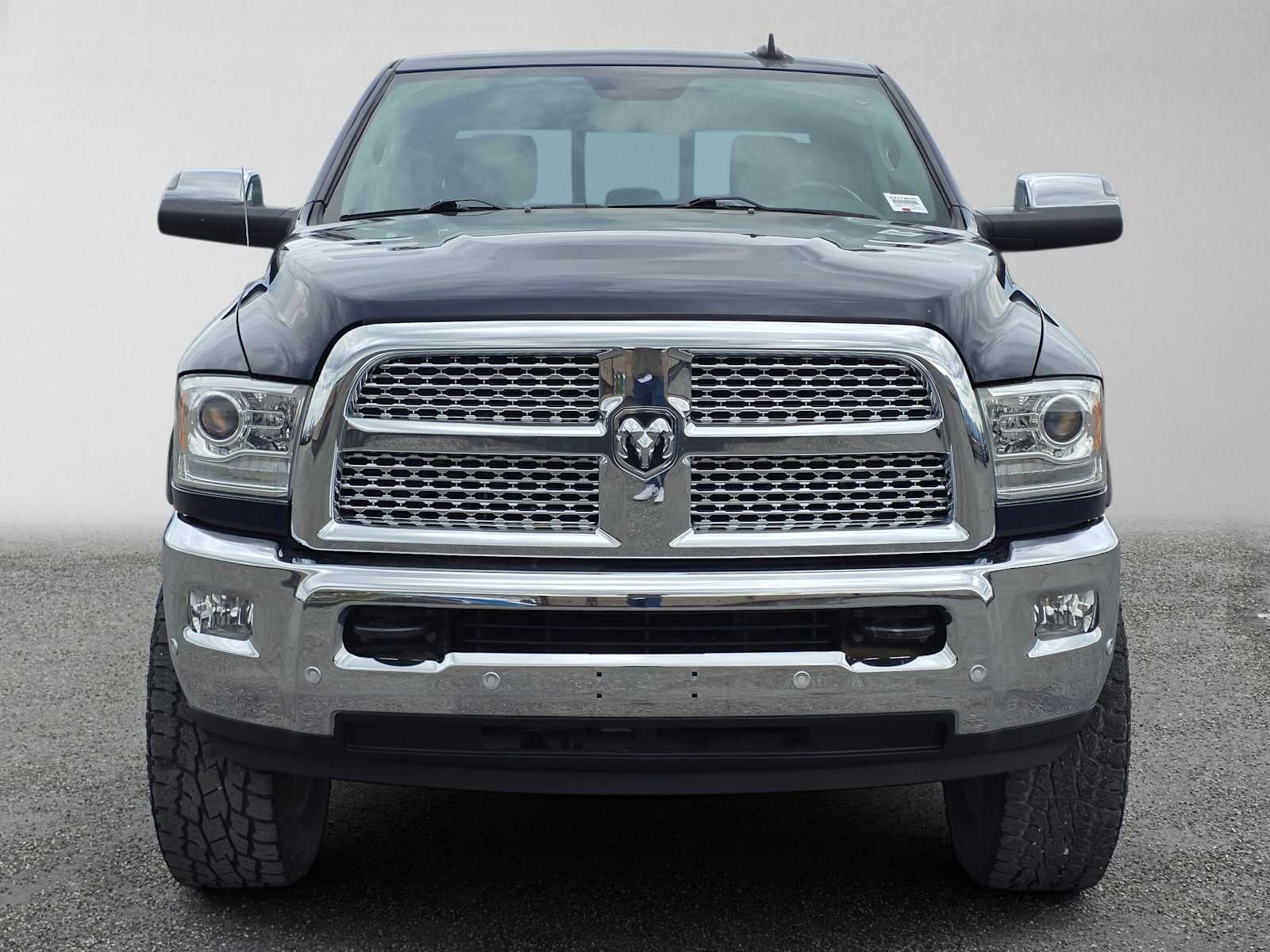 2018 RAM 2500 Laramie Crew Cab 4x4 6'4" Box