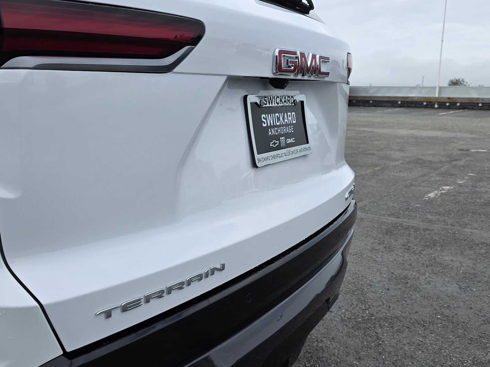 2027 GMC Terrain AT4