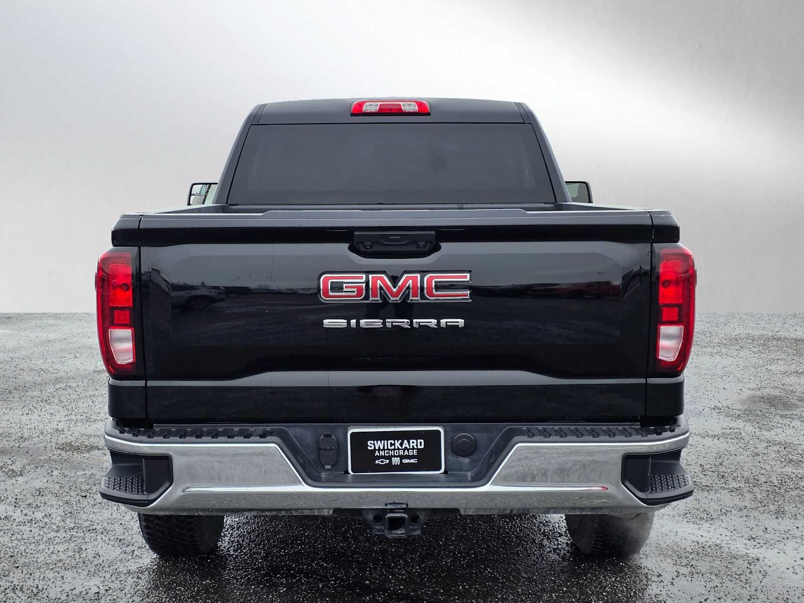 2025 GMC Sierra 1500 Pro