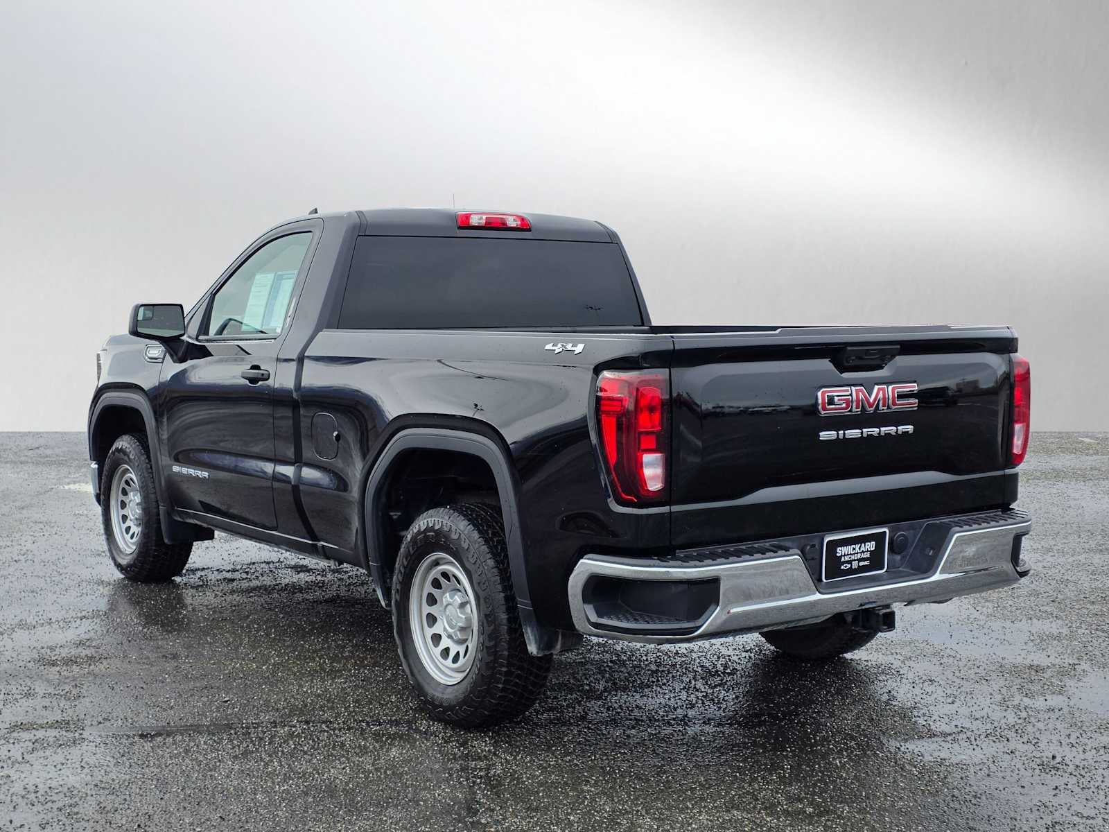 2025 GMC Sierra 1500 Pro