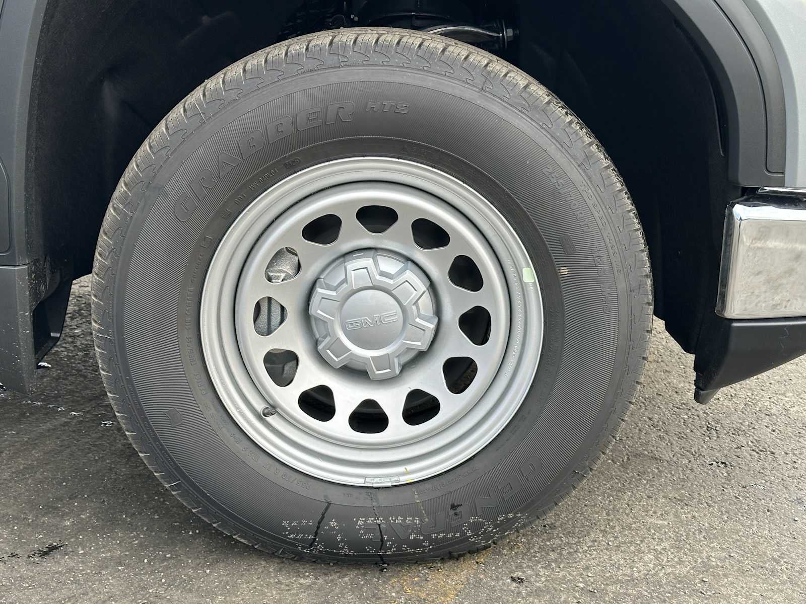 2026 GMC Sierra 1500 Pro - Photo 9