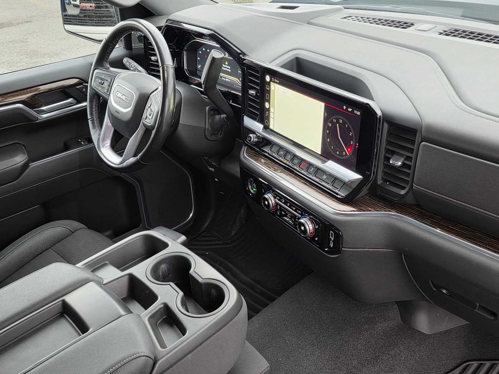 2022 GMC Sierra 1500 SLE