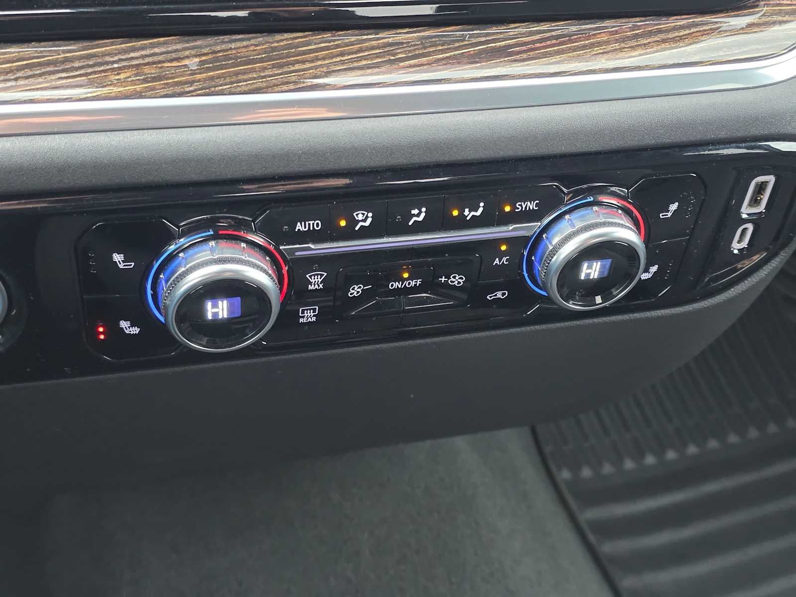 2022 GMC Sierra 1500 SLE