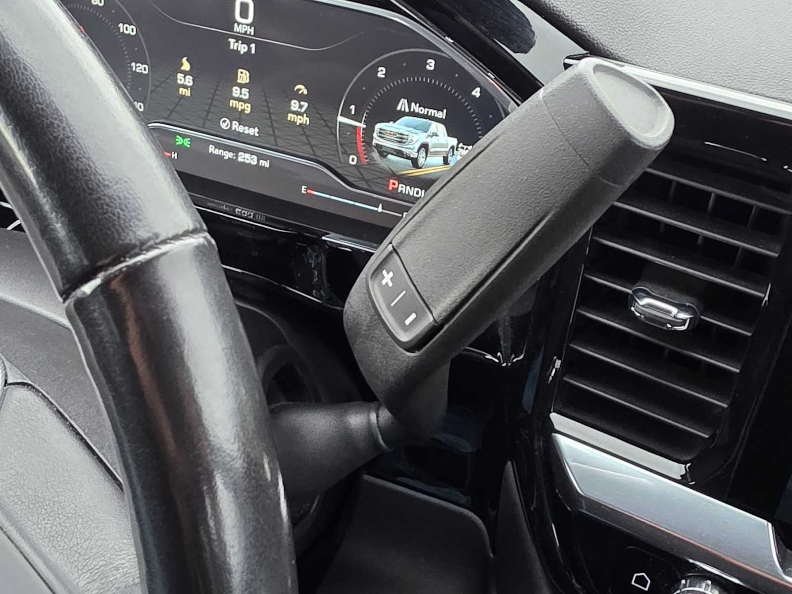 2022 GMC Sierra 1500 SLE