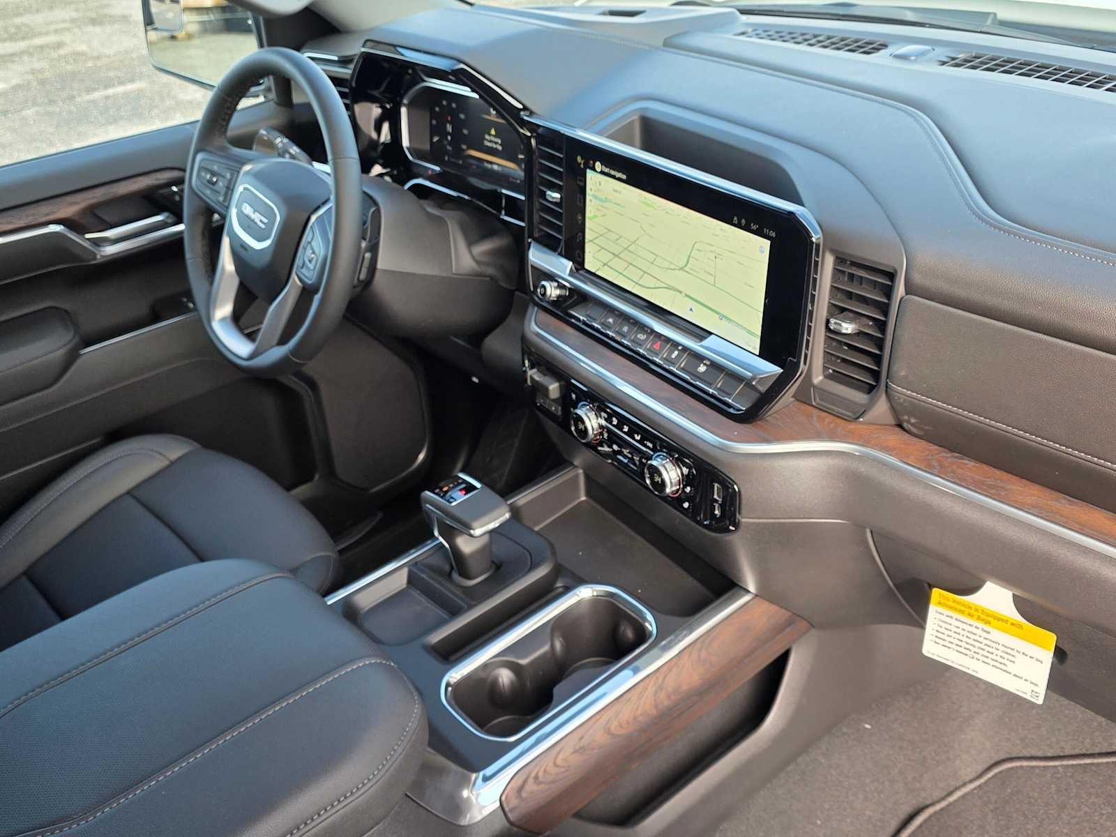 2026 GMC Sierra 1500 SLT - Photo 10
